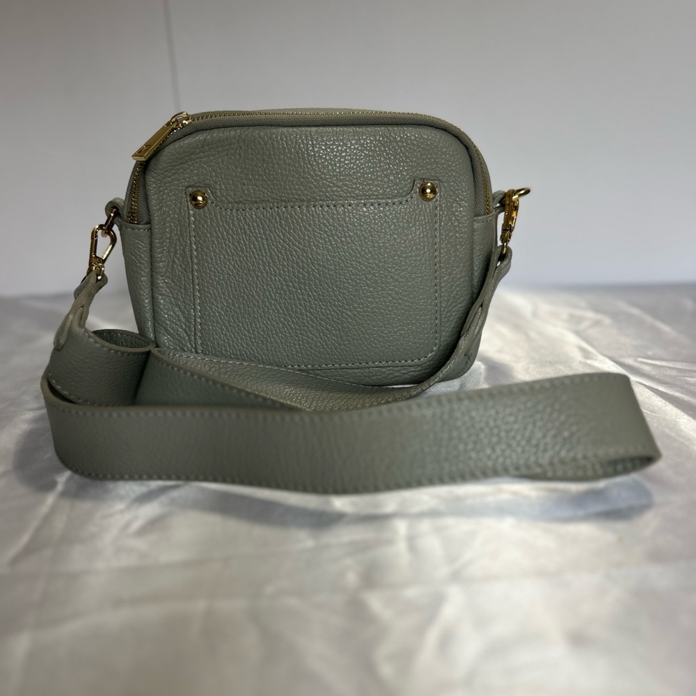 Pebbled Leather Crossbody bagDouble Zip Compartment Lined Gray Made in Italy
